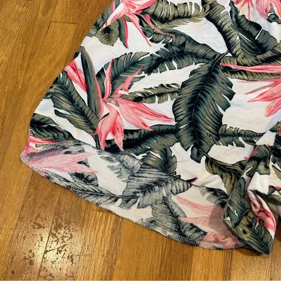 *last chance* LOFT | High Waist Tropical Print Shorts - Pink and Green - Picture 3 of 14